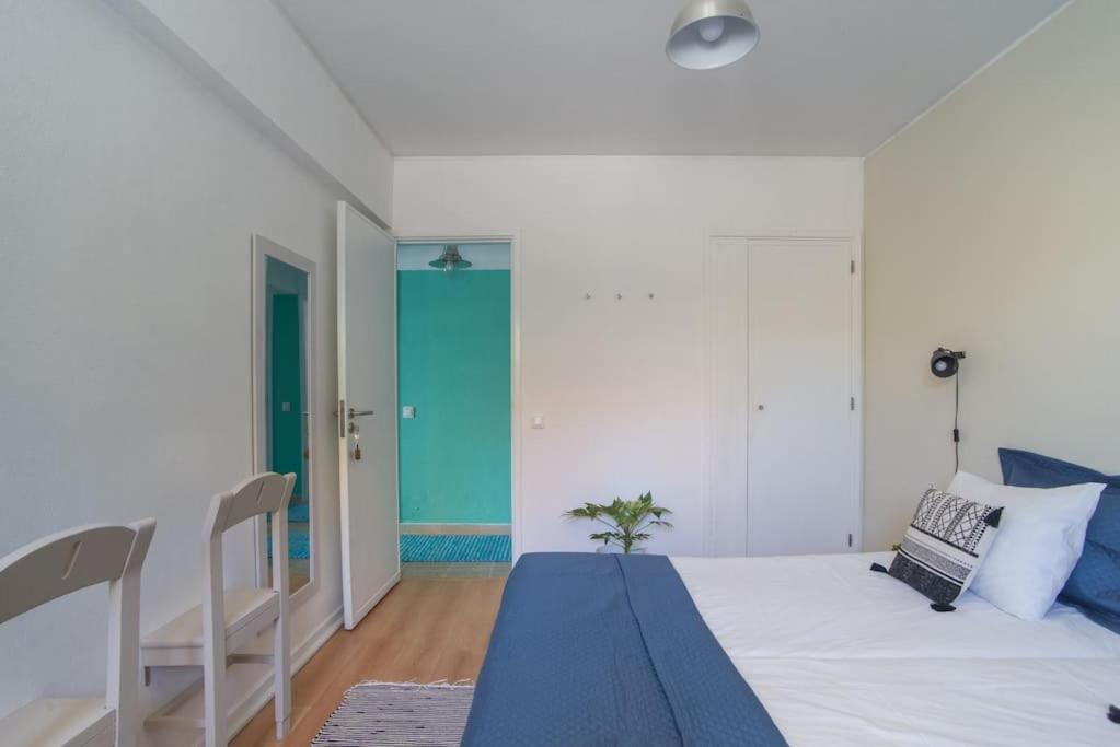 Lisbon Waves Surf Lodge Almada Exterior foto
