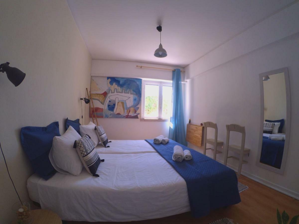 Lisbon Waves Surf Lodge Almada Exterior foto