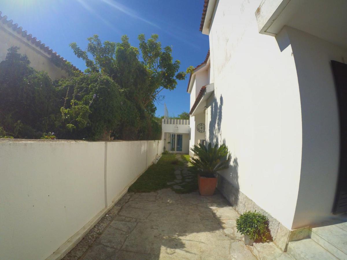 Lisbon Waves Surf Lodge Almada Exterior foto